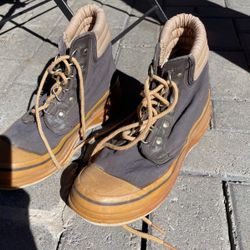 Fly Fishing Wader Boots  Womens 7