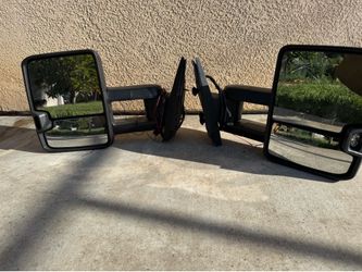 Chevrolet Silverado towing mirrors