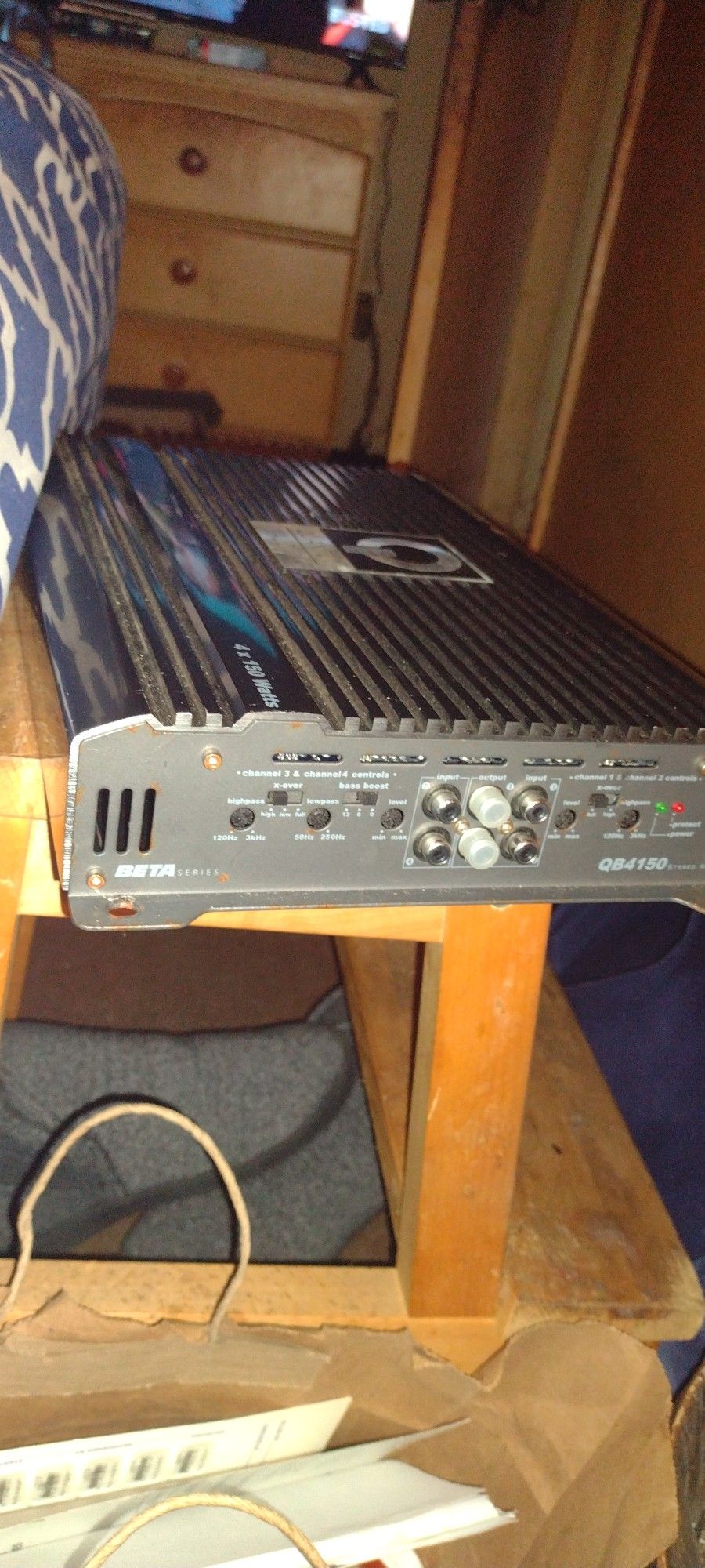 Quantum Audio Car Amp