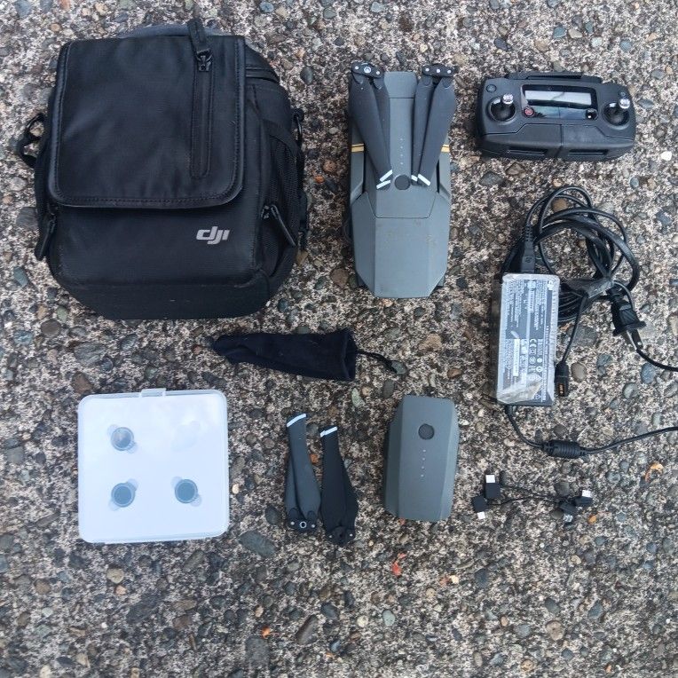 DJI Mavic Pro Camera Drone (More Information In Discrption) For Pick Up Fremont Seattle. No Low Ball Offers Please. No Trades. No Part Out