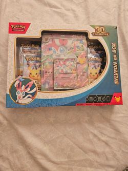 Sylveon Pokemon 30th Celebration Ex Box
