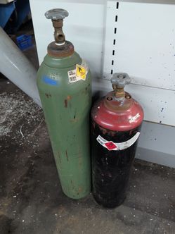 Set of 2 tanks, acetylene and oxygen for torch cutter