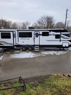 Rv 35 Ft Grand Design 2023