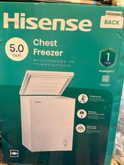 Hisense chest freezer New 5.0 ft.³
