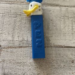 Vintage Pez Dispenser DONALD DUCK Made In China No Feet Walt Disney Production