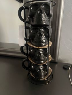 Skull mug set