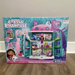  Gabby's Dollhouse, Purrfect Dollhouse with 15 Pieces