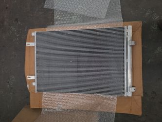 Genuine Motorcraft A/C Condenser YJ-551