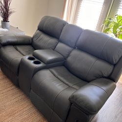 Loveseat Triple Power Recliner Leather