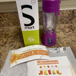 MIAOKE Portable Blender, Personal Mini Juice, USB Rchargeable Juicer Cup with Six Blades in 3D, Smoothie Blender Home/Office/Outdoors