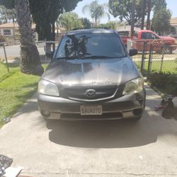 2003 Mazda Tribute