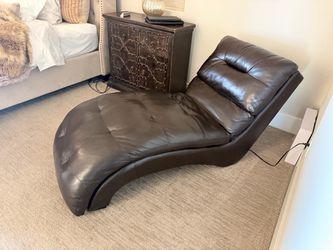 Faux leather lounge chair