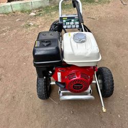 Mi-T-M PSi 3000 pressure washer with HONDA GX 270 engine