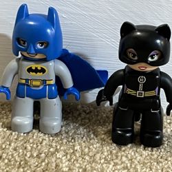 LEGO Duplo DC Comics Superheroes Bat Girl & Cat Woman Figure lot of 2