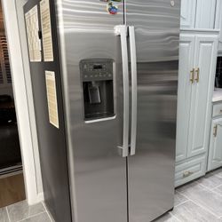 GE Fridge