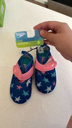 Girls size 5-6 water shoes