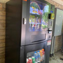 SM2 Vending Machine With Credit Card Reader 