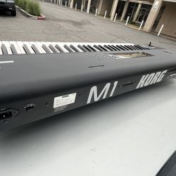 Korg M1 Keyboard Legendary 