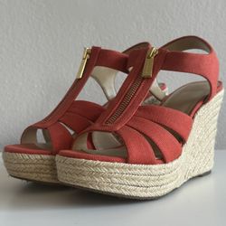 Michael Kors Coral Platform Sandals 5.5