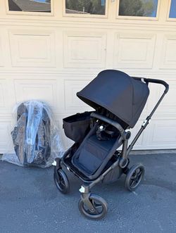 Bugaboo Donkey 5 Stroller Set Nearly New