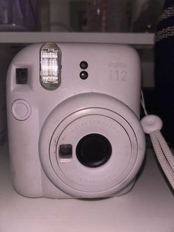 Fujifilm Instax Mini 12 Instant Camera