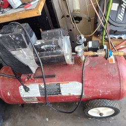 Air Compressor With Air Hose