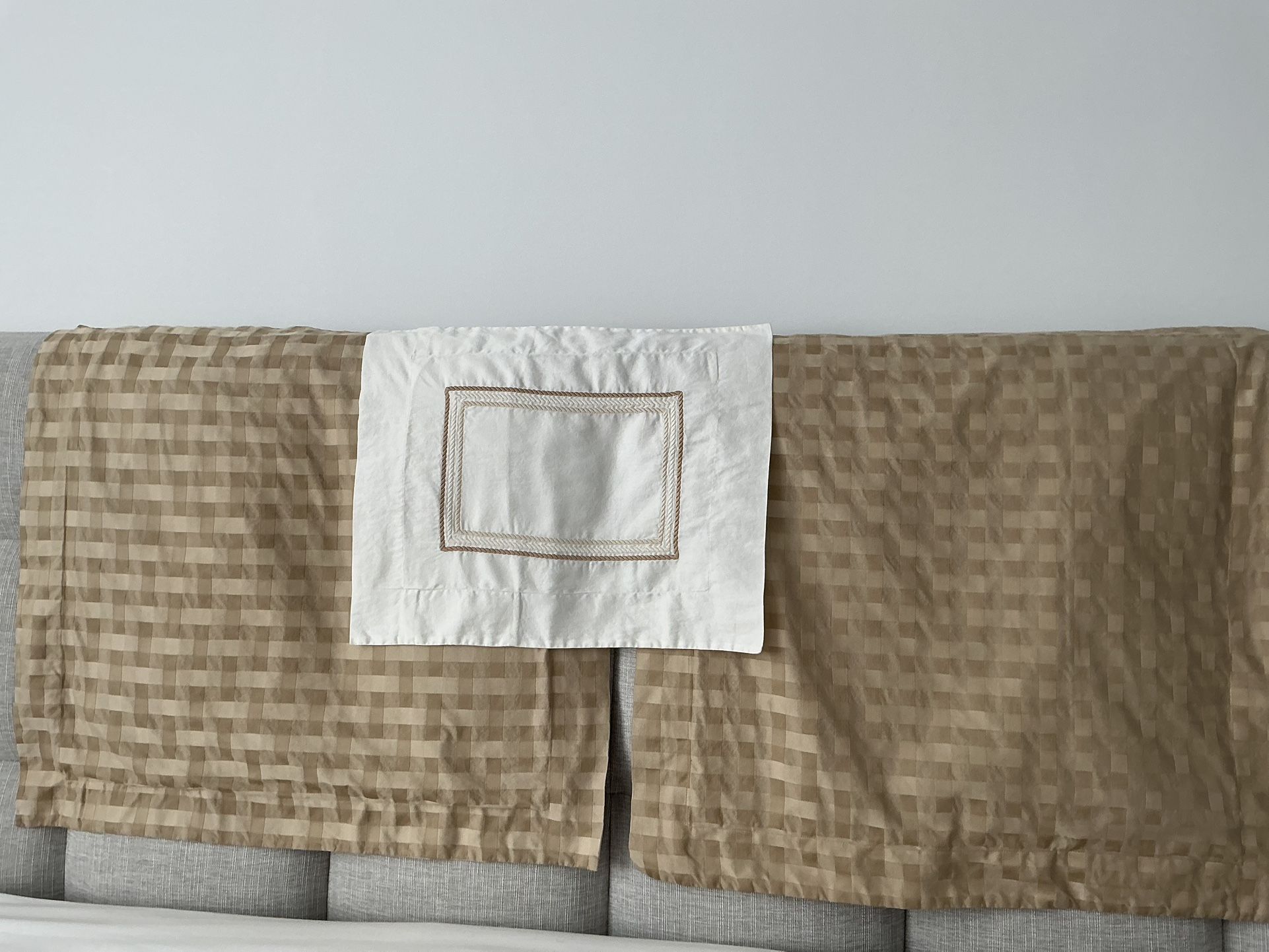 Signoria Firenze Cotton Euro Sham Set Plus Additional Accent Pillow