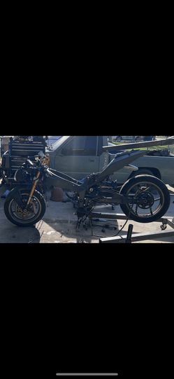 2005 Zx636 Frame/Subframe/Swingarm