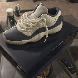 Jordan’s 11 size 6