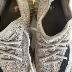 Male 41/2 Yeezy Unisex Sneaker 