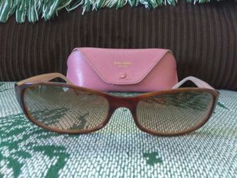 Kate Spade Sunglasses with Case $100