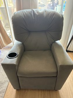 Kids Recliner Chair with Cup Holder