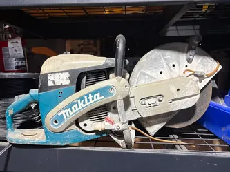 Makita 73cc 14-Inch Gas Power Cutter / Concrete Saw - $225