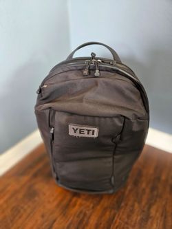Yeti Crossroads 27L Backpack