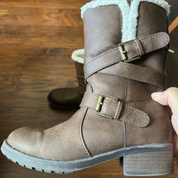 Madden Girl Boots Size 3