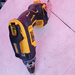 Taladro Dewalt 20v Brushless Para Poner Tornillo Solo Herramienta Usado Como Nuebo 