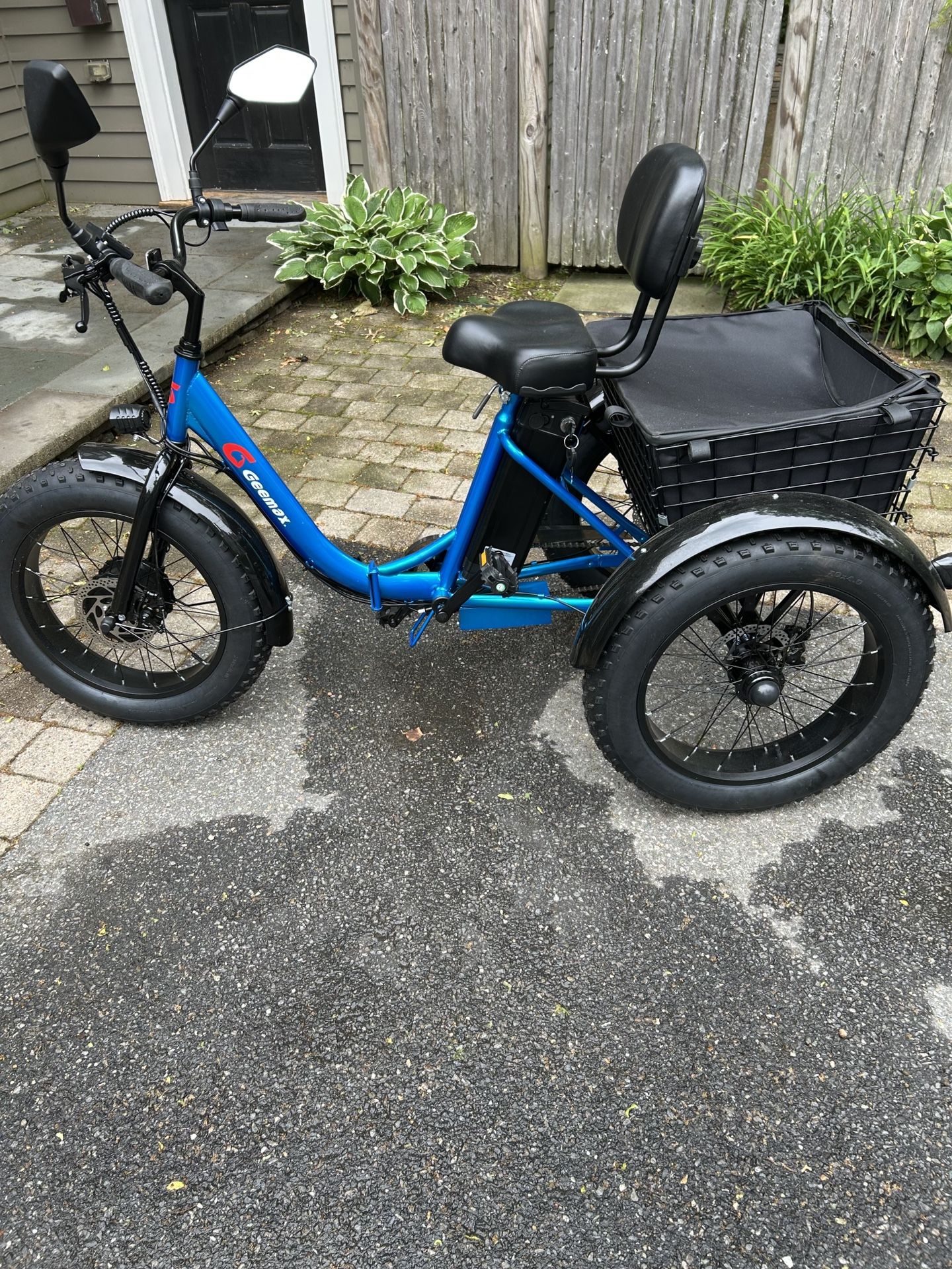 Tricycle