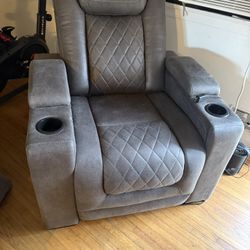 Recliner With USB Connectors On The Side 