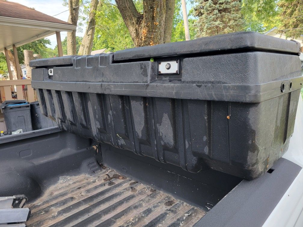 Truck Tool Box