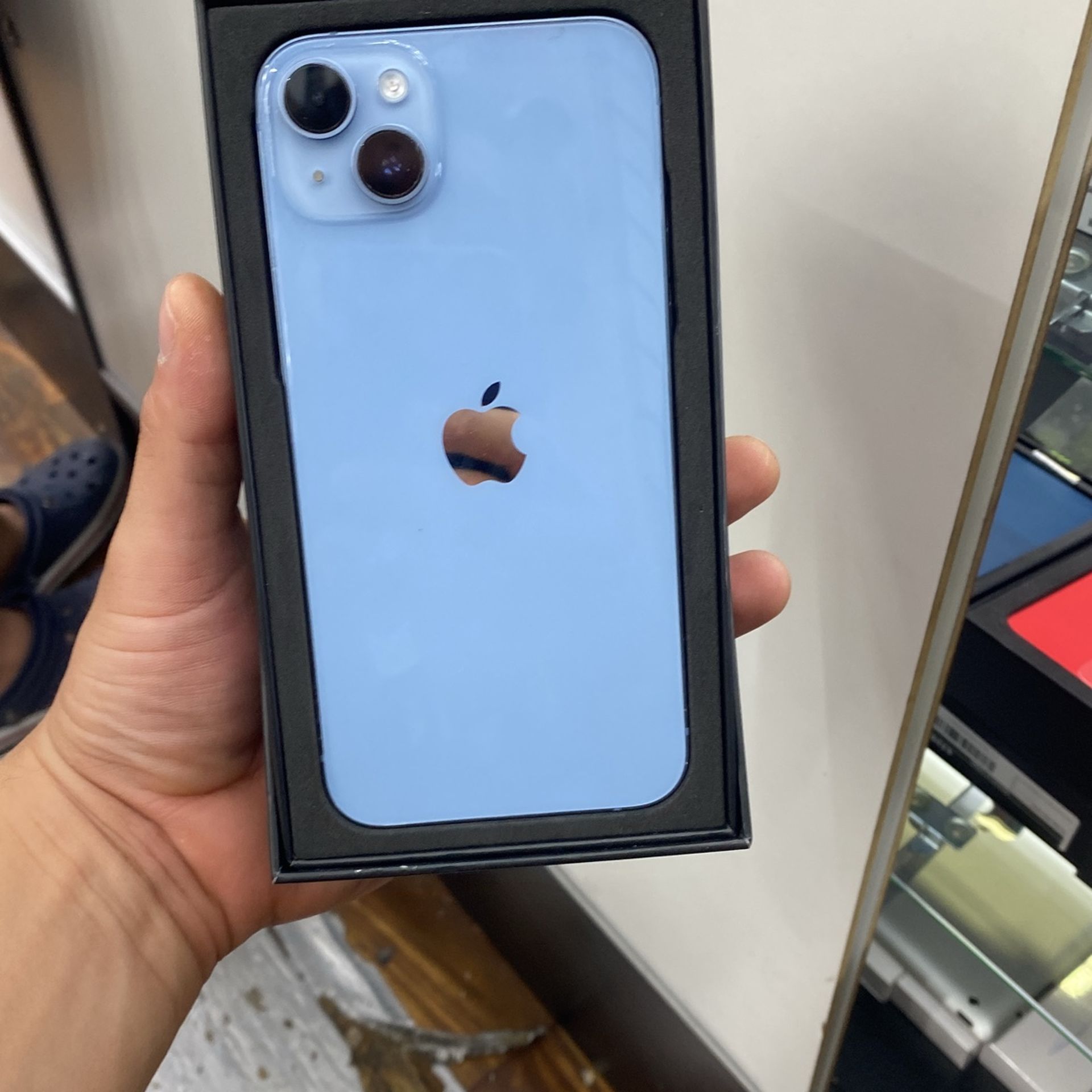 iPhone 14 Plus 128gb Unlock