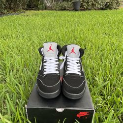 Jordan 5 Black Metallic 