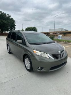 2011 Toyota Sienna