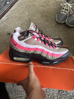 Nike ID 1 of 1 size 9 