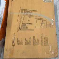 Winsome folding Table 