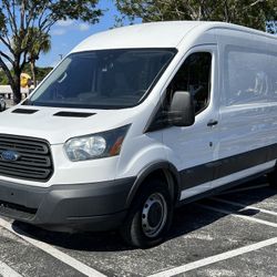 2019 Ford Transit-250