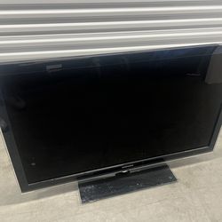 Samsung TV 46 in