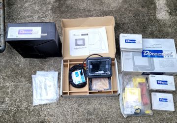 2 "5 Diretedtv Headrest LCD Montiors With Dvd Player