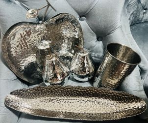 We Are The Perfect Pairs, 2 Trays, Cuisinart Utensils Holder