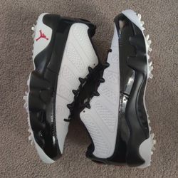 Air Jordan Retro 9 Low Size 7.5 Men/9wmns  & 7men/8.5wmns