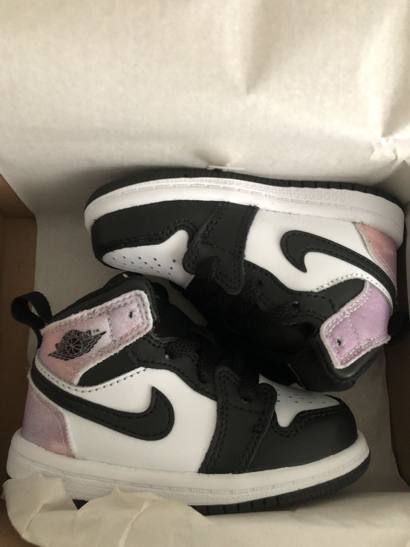 Baby Jordan 1s